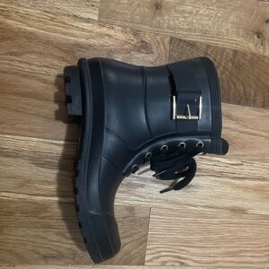 Tommy Hilfiger rain boots